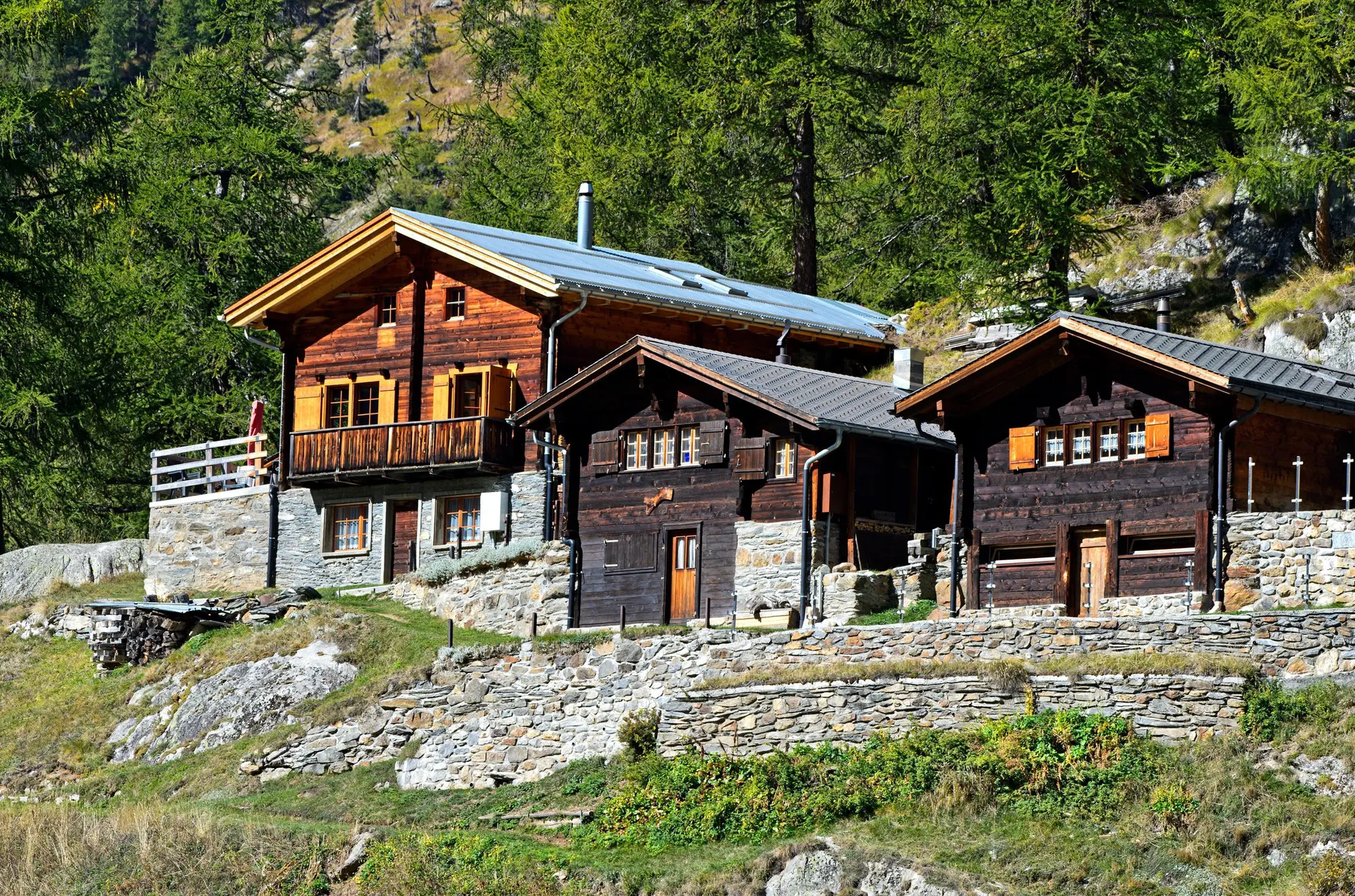 Joli chalet lumineux - vue sur les montagnes